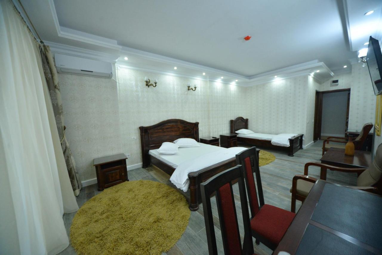 Edy'S Royal Predeal Exterior foto